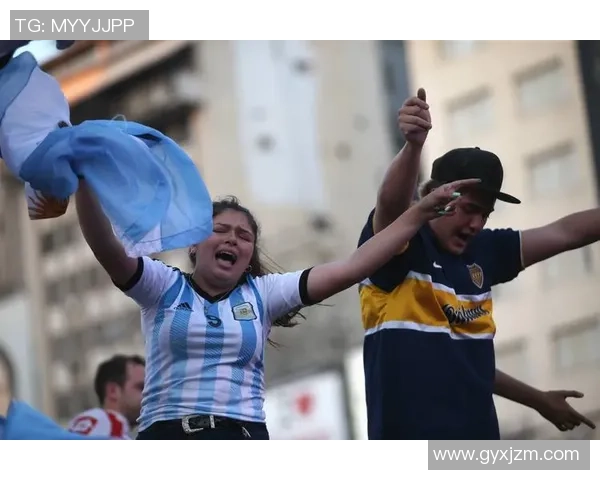 几天前著名足球明星突然去世 引发全球球迷深切悼念