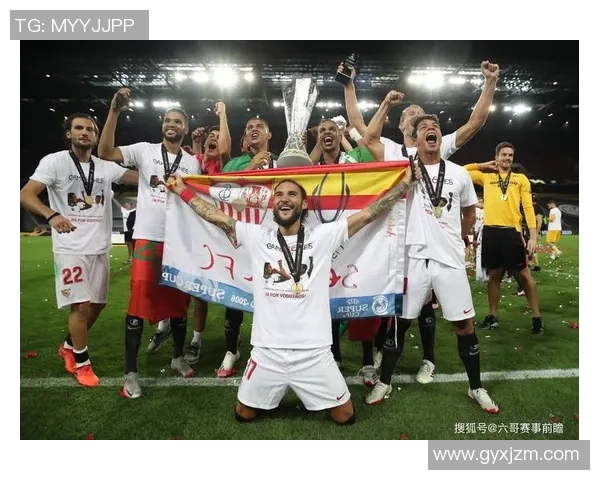 当足球巨星情绪失控怒吼全场激情与挫败交织瞬间震撼人心