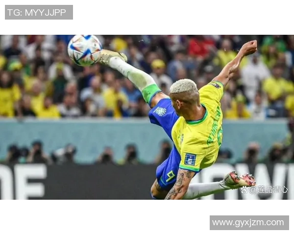 足坛巨星接连遭遇意外事故引发关注足球运动员安全再受热议 足坛巨星接连遭遇意外事故引发关注足球运动员安全再受热议